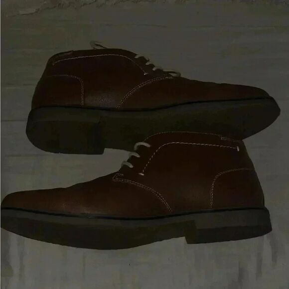 Vitalize by otholite size 11 men’s chukka boot!‎ main image 6